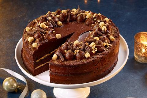 Rich Chocolate & Hazelnut Shimmer Cake_Lifestyle