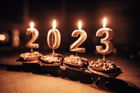 Cupcakes with 2023 candles