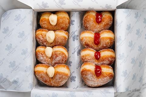 Oliphants & Pomeroy - Heart-shaped doughnuts - 2100x1400