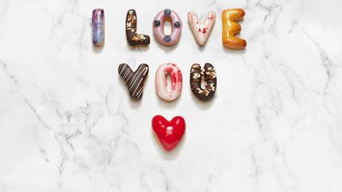 Dum Dum Donuts - I love you montage - 3200x1800