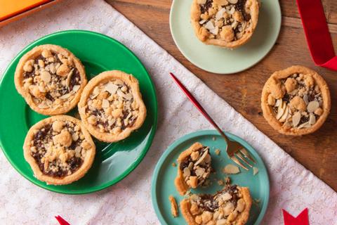 Cutter & Squidge - Brown Butter & Toasted Almond Mince Pies - 2100x1400
