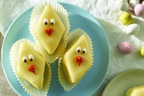 Bettys Easter 2026 Chick Fondant Fancies