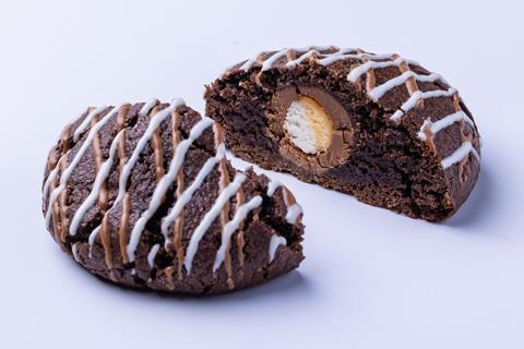 Wenzel's The Bakers - Easter Chocolate Egg Cookie - 2100x1400