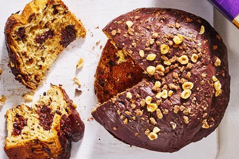 Sainsbury's Chocolate & Salted Hazelnut Panettone      2100x1400