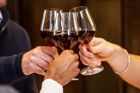 Lavazza - Cold brew coffees made with Flor de Oro blend under the 1895 Coffee Designers by Lavazza range