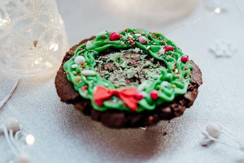 Dipp'd - Mint Aero Wreath cookie 2100x1400