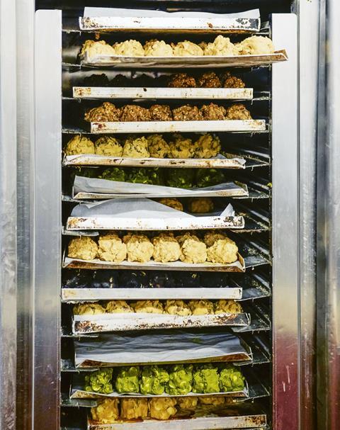 Rinkoff Bakery - Chunky cookies
