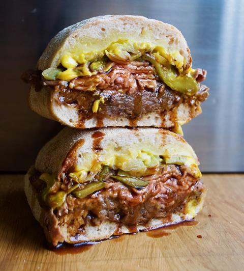 Rogue Sarnies - Beef Dip - 1600x1800