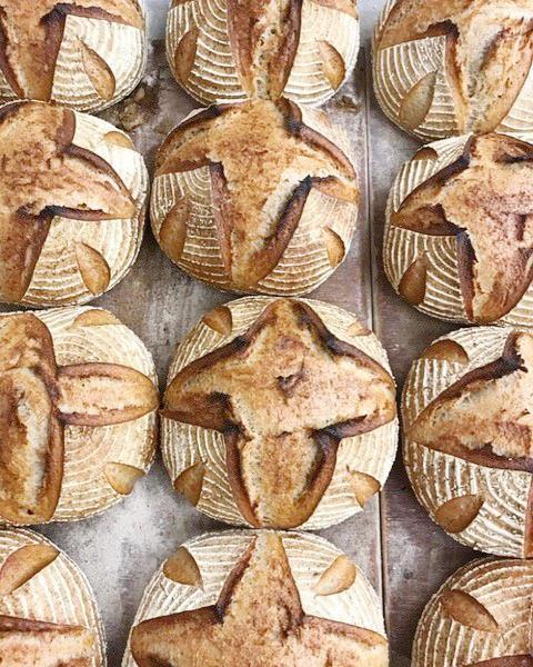 Two Magpies sourdough