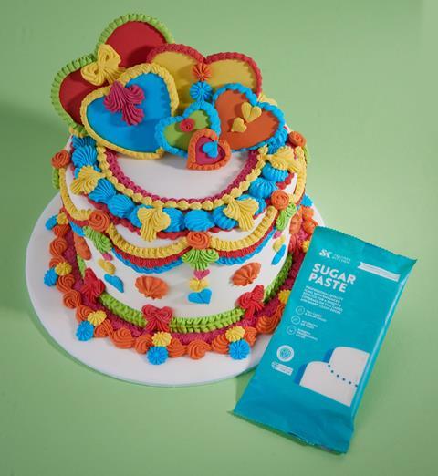 Squires Kitchen sugarpaste - 1654x1800