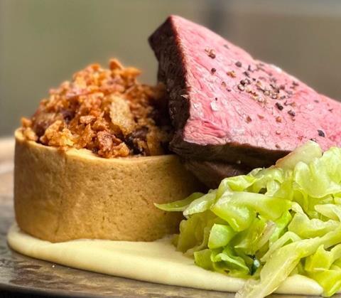 The Mutton at Hazeley Heath - Overnight Beef Rump, Beef Cheek & Lovage Pie  1206x1055