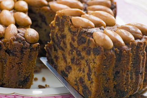 Dundee Cake sliced open by a cake knife