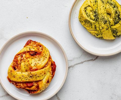 Delice de France - Spinach & Feta and Pepperoni & Cheese Knots