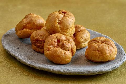 Cheese profiteroles