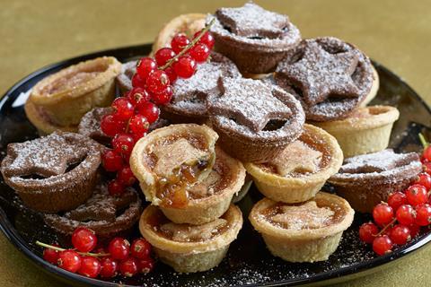 Aldi Specially Selected mini mince pies choc rum caramel