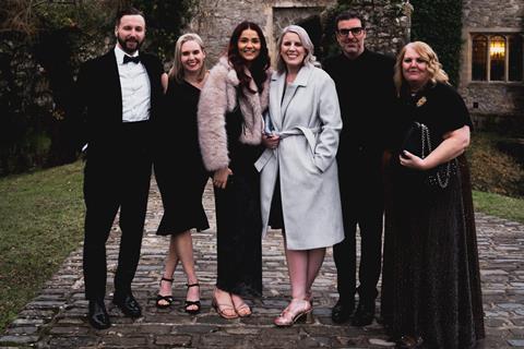 Rainbow Dust team - 2100x1400