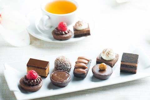 Tipiak French Chocolate Petits Fours serv sugg lscape