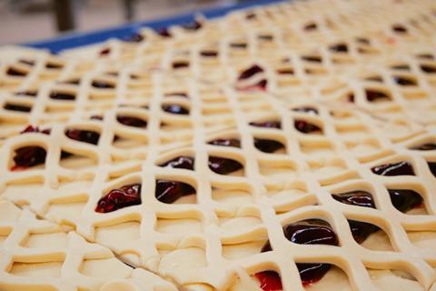 Cherry filled pocket_Puff pastry cropped