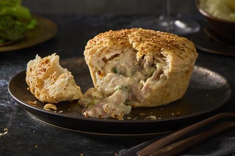 Wrights - Centenary Chicken, Leek & Bacon Pie - 2100x1400
