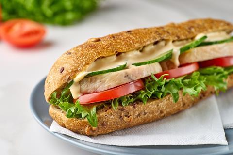 chicken sandwich with lettuce and tomato