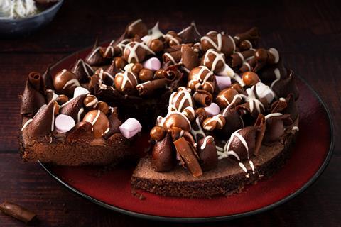 Finsbury TGI Fridays traybakes - Rocky Road