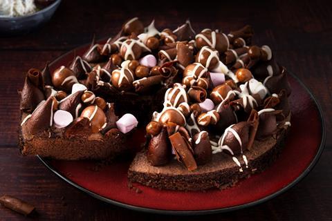 Finsbury TGI Fridays traybakes - Rocky Road