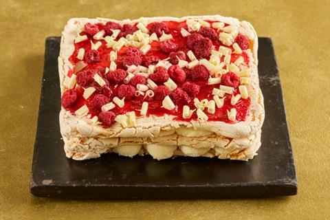 white choc rasp pavlova 2