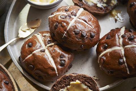 Chocolate hot cross buns