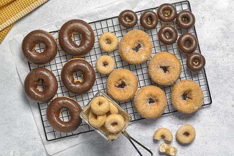 KaterBake Ring Doughnuts, Central Foods  2100x1400