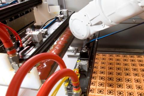 Unifiller and Apex Motion Control introduce cake and cookie decorating  machine