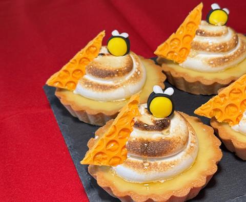 British Bakels - Jamie Howie's honeybee-inspired tarts created during the Renshaw Cup 2025 - 1700x1400