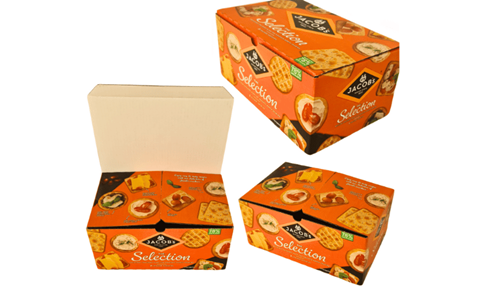 Jacob's Cream Crackers Selection box now has 78% less plastic 740x450