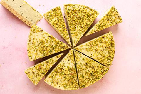 English Cheesecake Company - Creamy pistachio cheesecake - 2100x1400