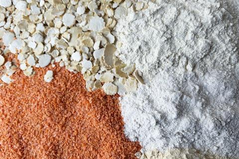 Silvery Tweed Cereals - Fava bean flakes, kibbled red lentls, and fava bean flour - 2100x1400