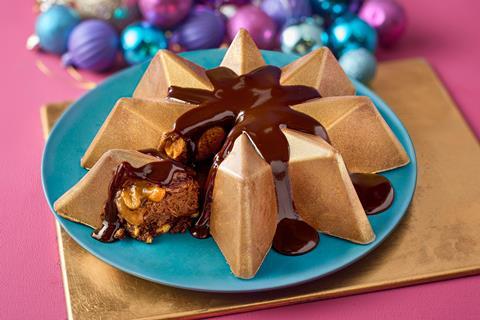 Chocolate star shaped dessert with peanut filling