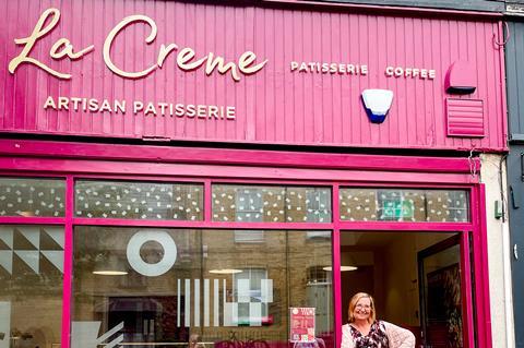 A pink bakery shop called La Crème Patisserie