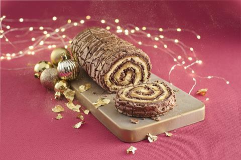 Millionaire's Roulade on a gold plate with baubles