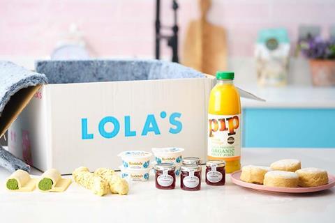 Lolas cupcakes Bake at home Afternoon Tea for 4