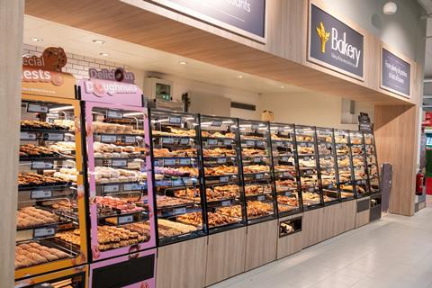 Lidl's in-store bakery with special guests and delicious doughnuts bays