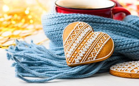 A gingerbread heart on a scarf