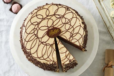 Bettys - Chocolate, Praline & Salted Caramel Cake - 2100x1400