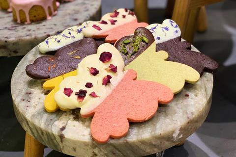 GailsBakery_ButterflyBiscuits 2