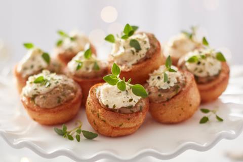 Beef & Horseradish Mini Yorkshire Puds