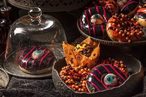 Delice de France - Scary Eyeball Doughnuts - 2100x1400