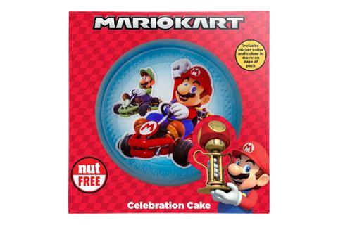 Mario and Luigi on a celebration cake