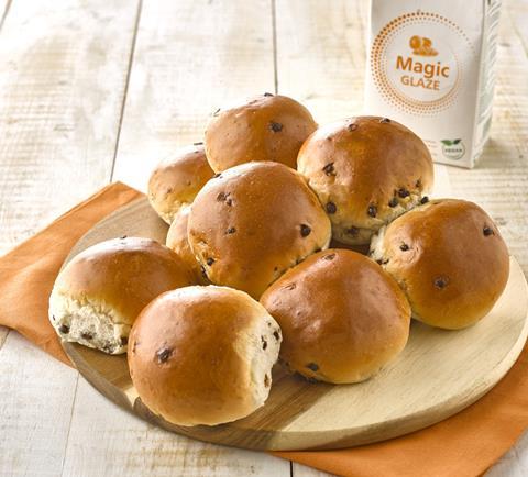 Brioche rolls with chocolate chips in