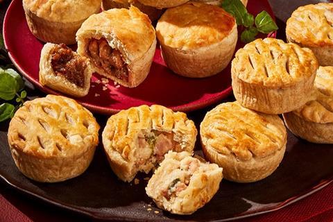Mini Steak and Ale and Chicken Pies