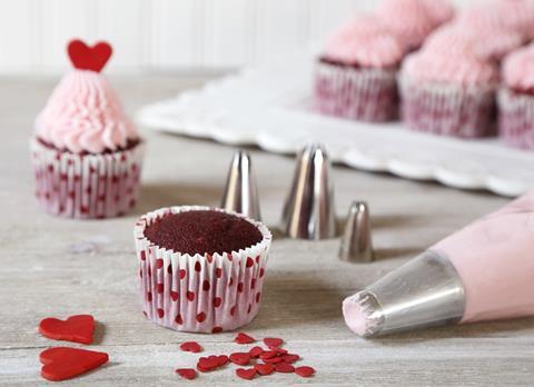 DIY Valentine's Cakes