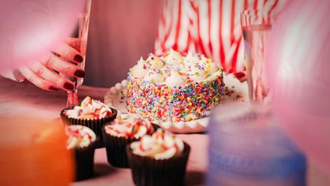 Finsbury Food Group Little Big Cake 2