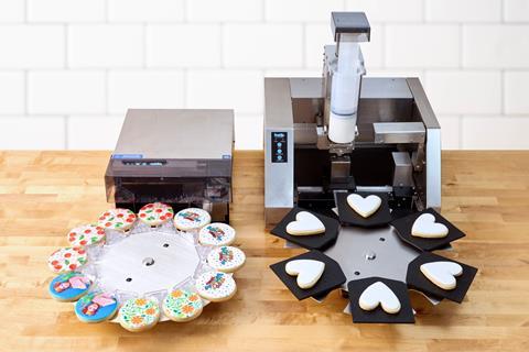 Primera Technology - Freddie, The Frosting Machine (right) and Eddie the Edible Ink Printer - 2100x1400